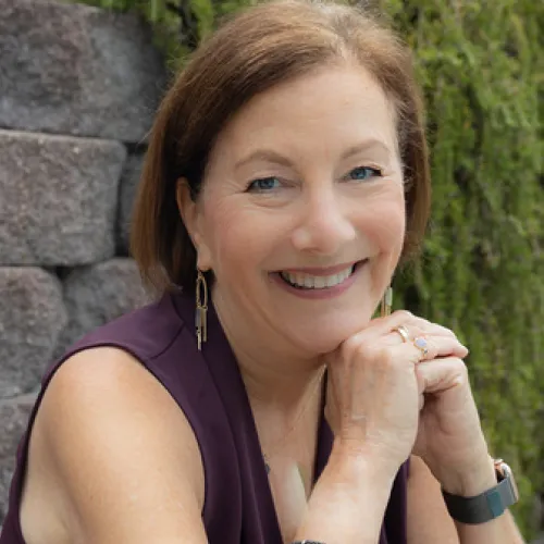 A headshot of Mindbody Consultant Katie Santos